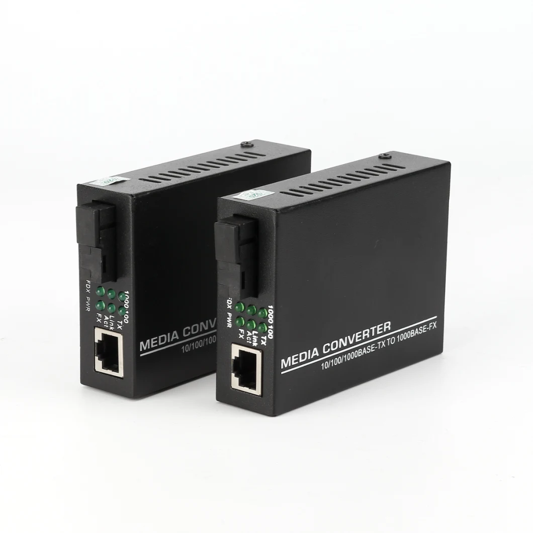 10/100m Single Mode Fiber Ethernet Fiber Switch 4 RJ45 2 Sc Optical Media Converter